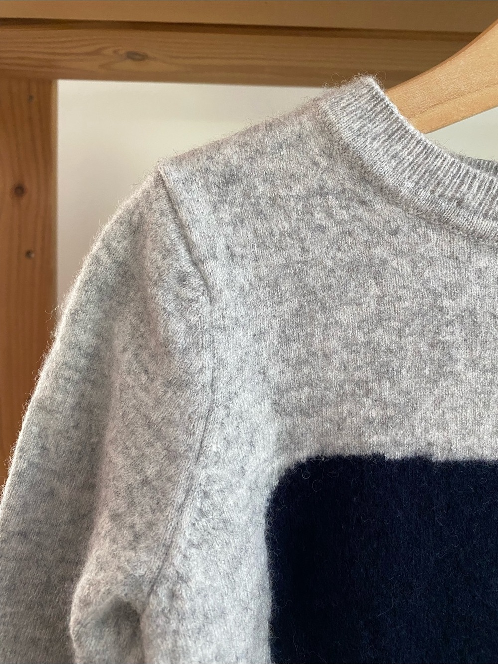 Vineyard Vines Cashmere Wool Blend Whale Crewneck Sweater Medium - Picture 8 of 15
